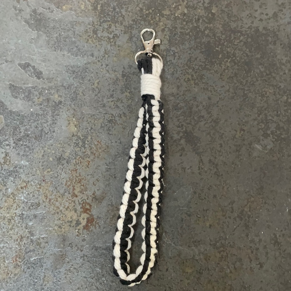 Macrame Wristlet ||2 for $20||